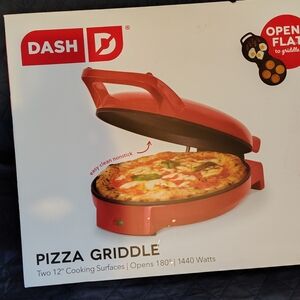 Ash Red Cookware Pizza Maker